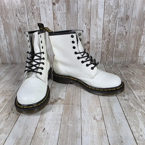 Dr. Martens 1460 White Leather Ankle Boots Women's Size US 8‎ UK 6