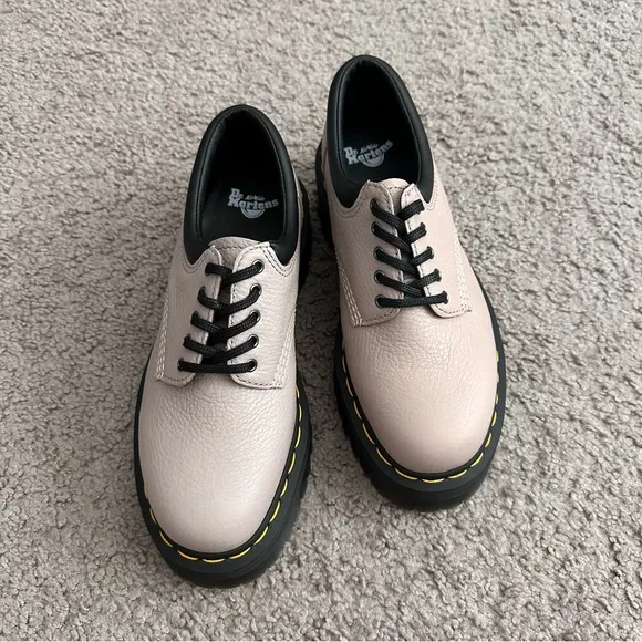 Dr. Martens 8035 Quad Pisa Leather Platform Casual Shoes Womens 8