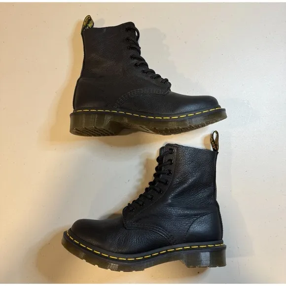 Dr. Martens Black Pascal 8 Eye Lace Up Casual Soft Leather Combat Boots Women 7