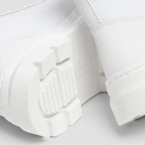 DR. MARTENS Combs Poly Casual Boots in White Ajax Extra Tough Poly