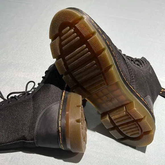 Dr. Martens Unisex Combs Poly Casual Boots A3