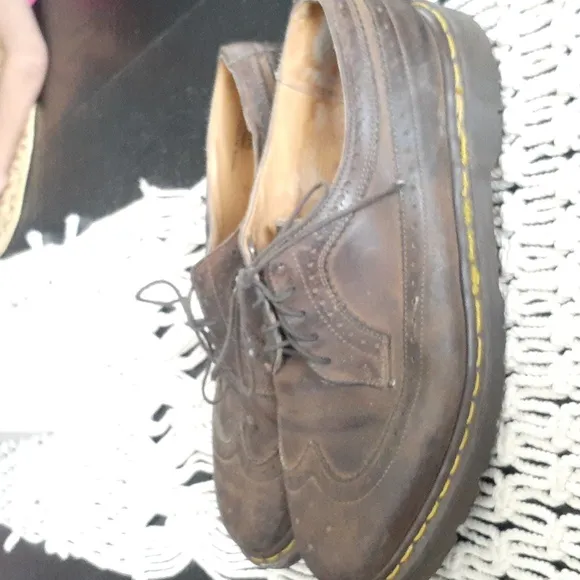DR. MARTIN SHOES MADE IN ENGLAND