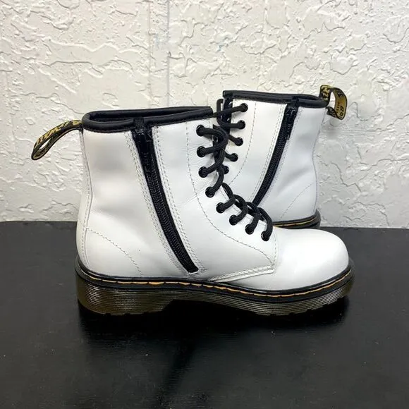 Dr. Martens Boots Girls Size 2 White‎ Conbat Shoes Side Zip Casual