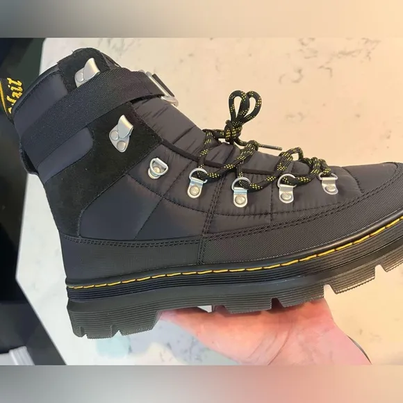 Dr.Martens Men’s Comb Tech Quilted  Black  Combat Casual Boots New No Box
