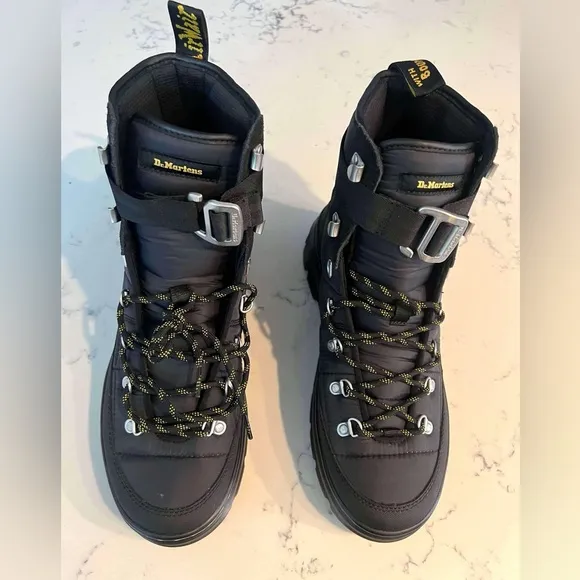 Dr.Martens Men’s Comb Tech Quilted  Black  Combat Casual Boots New No Box