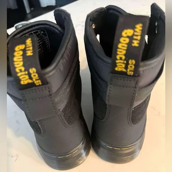 Dr.Martens Men’s Comb Tech Quilted  Black  Combat Casual Boots New No Box