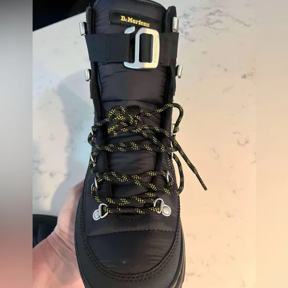 Dr.Martens Men’s Comb Tech Quilted  Black  Combat Casual Boots New No Box
