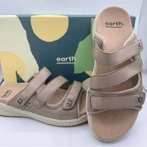 Earth leather strappy slide sandals women Size 6W  “Mira Lourdes”