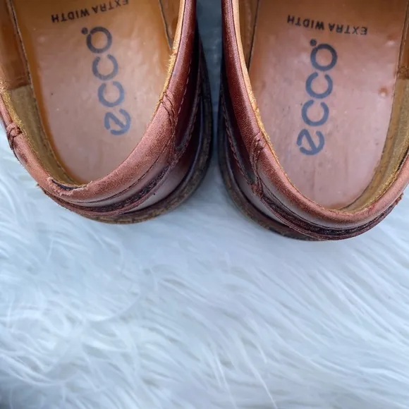 Ecco Lace Up Leather Brown Loafer Dress Shoe