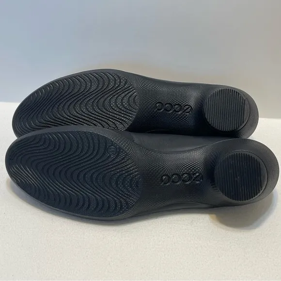 ECCO MARY JANE PUMPS BLACK SIZE 41 (10)