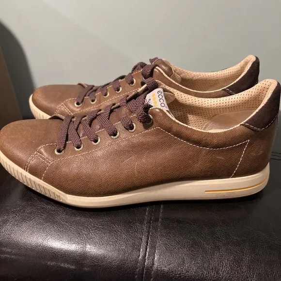ECCO Spikeless Golf Shoes Brown Leather Casual Comfort Men's US Sz 9-9.5, EU 43