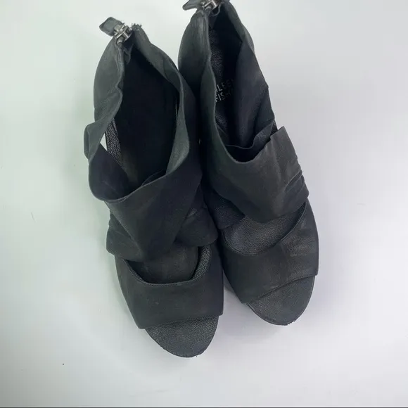Eileen Fisher Black Draw Suede and Leather Wedges Heel Shoes 8M