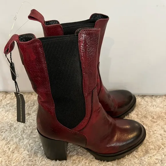 Emanuele Crasto Chelsea boots