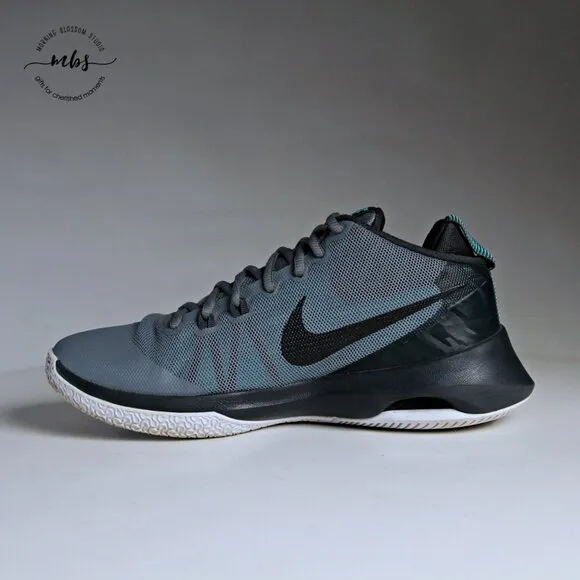 EUC Nike Air Versitile Basketball Shoes Blue Gray Men 8
