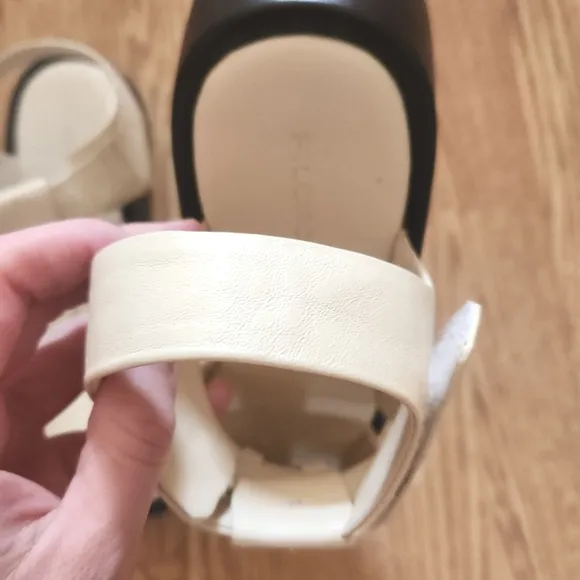 EUC Pilcro Anthropologie Fisherman Platform  Cream Sandals, Size 40 Or 9