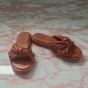 EUC Seychelles Simply the Best Terracotta Slide Sandals Sz 6.5