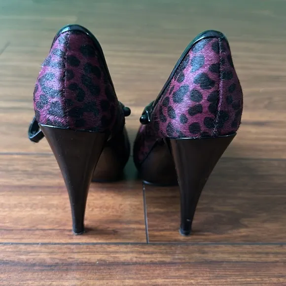 👠👠EUC Tahari High Heeled Shoes👠👠