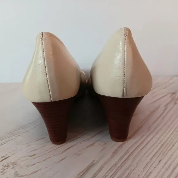 EUC 💥 TORY BURCH NUDE WEDGE PUMP SHOES ~ SIZE 7 ~ EUC