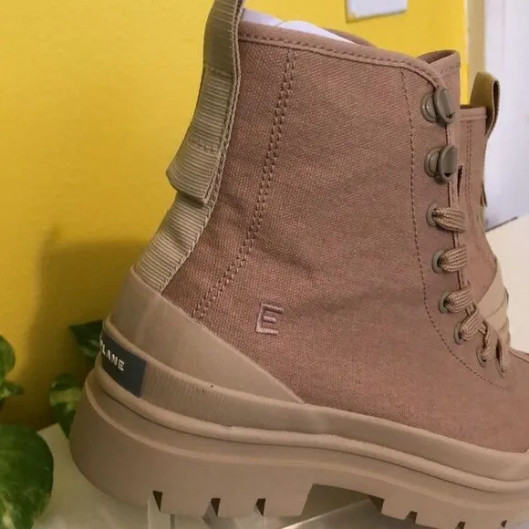 Everlane Streetwear Light Khaki Canvas  Utility Boot size 7