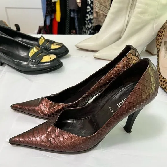 FENDI High Heel Pumps Vintage Brown Bronze Pointed Toe Euro 38 - Rare