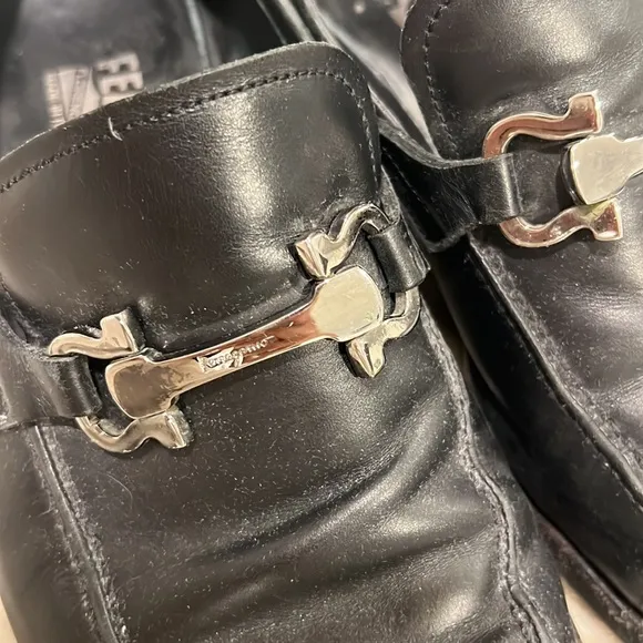 Ferragamo Men’s Shoes 8 | Salvatore Ferragamo Black Logo Dress Shoes size 8