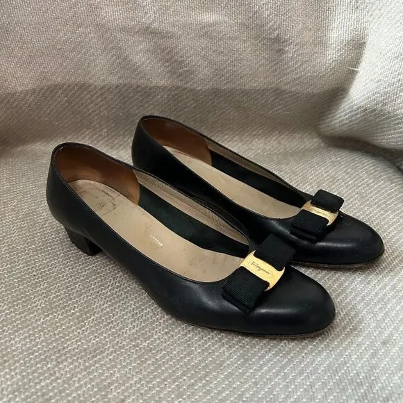 Ferragamo Vara Bow Pump Shoe Flats