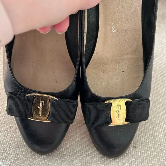 Ferragamo Vara Bow Pump Shoe Flats