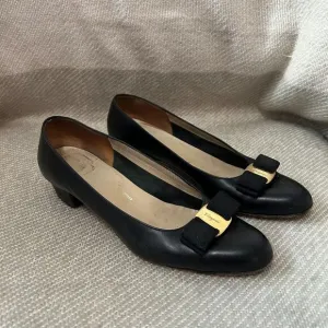 Ferragamo Vara Bow Pump Shoe Flats