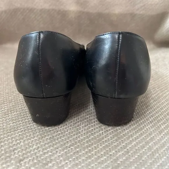 Ferragamo Vara Bow Pump Shoe Flats