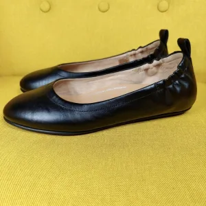 FITFLOP Allegro Black Patent Leather Ballet Flats Women's Shoes Size 7.5