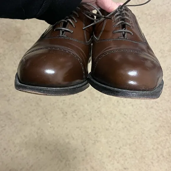 FLORSHEIM Oxford Lace up Men’s Shoes!! Sue 10.5