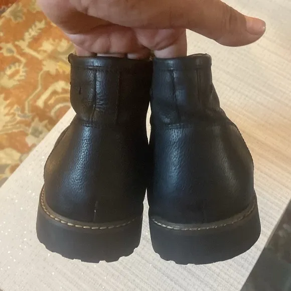 Florsheim Uptown Plain Toe Chukka Boot