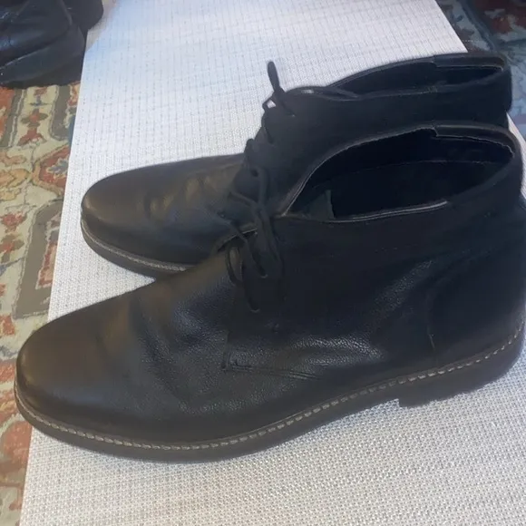 Florsheim Uptown Plain Toe Chukka Boot
