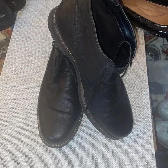 Florsheim Uptown Plain Toe Chukka Boot