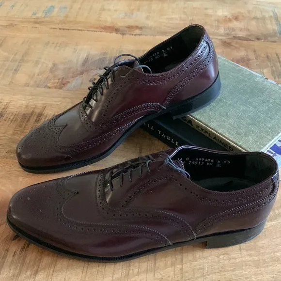 Florsheim Wingtip Leather Lace Up Formal Maroon  Shoes Size 11