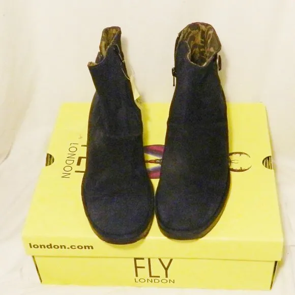 Fly London $335 WINA346FLY Wina Navy Oil Suede Bootie Euro Sz 41 NIB!