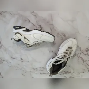 FootJoy White Golf Shoes Size 9.5 M Sneakers Men Greenjoys 45396