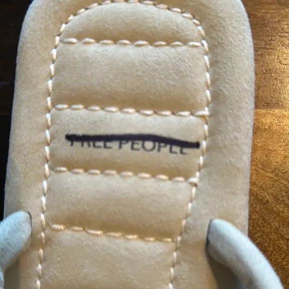 Free People  Beige ‘cafe’ Hadden Sandals size 10 NIB