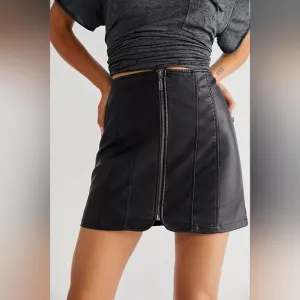 Free People Layla Vegan Mini Skirt – Black – Size 10 – NWT