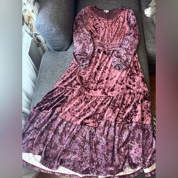Frye and Co Burgundy Floral Velour Velvet Tiered Maxi Dress Women's Size L