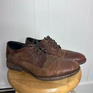 Frye Leather Distressed Cap Toe Oxford Shoes