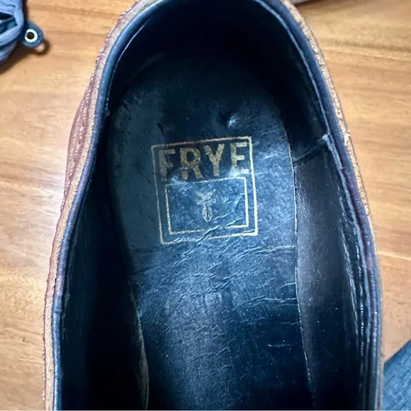 Frye Leather Distressed Cap Toe Oxford Shoes