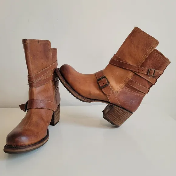 Frye Strappy Vera Moto Cowboy Boots Cognac Size 9 Model 76520 Western