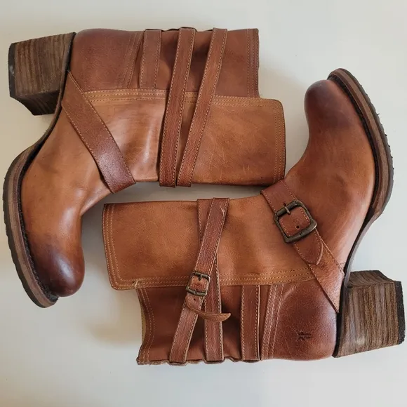 Frye Strappy Vera Moto Cowboy Boots Cognac Size 9 Model 76520 Western