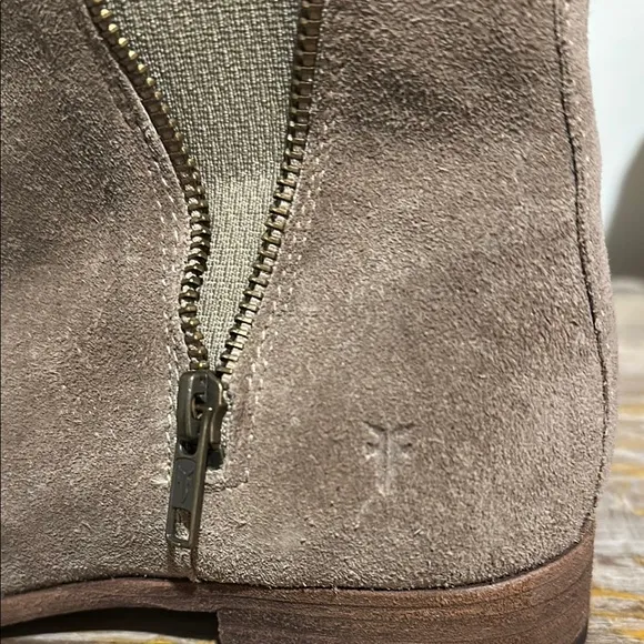 FRYE Suede Carly zip Chelsea boots