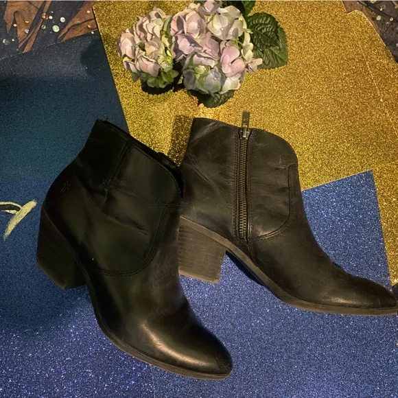 FRYE VNTG WINTER LEATHER ANKLE DISTRESSED HEELED Boots COUNTRY LUX COMFY 7M