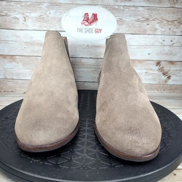 Frye Women's Size 8 Misty Chelsea Boot Slip On Taupe Ankle Suede Casual Shoes