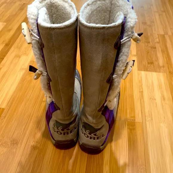 Fun winter boots!  Sorel