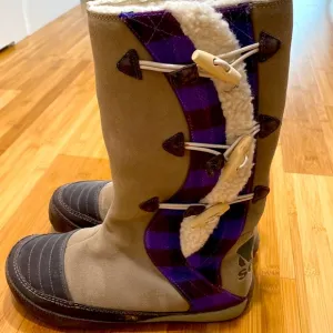Fun winter boots!  Sorel
