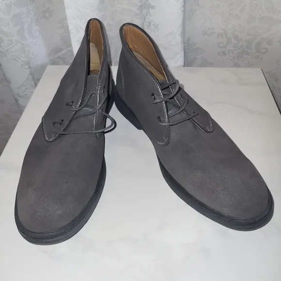 G.H.Bass &amp; Co. Bradley Men's Suede Dark Gray Boots Size 13M.